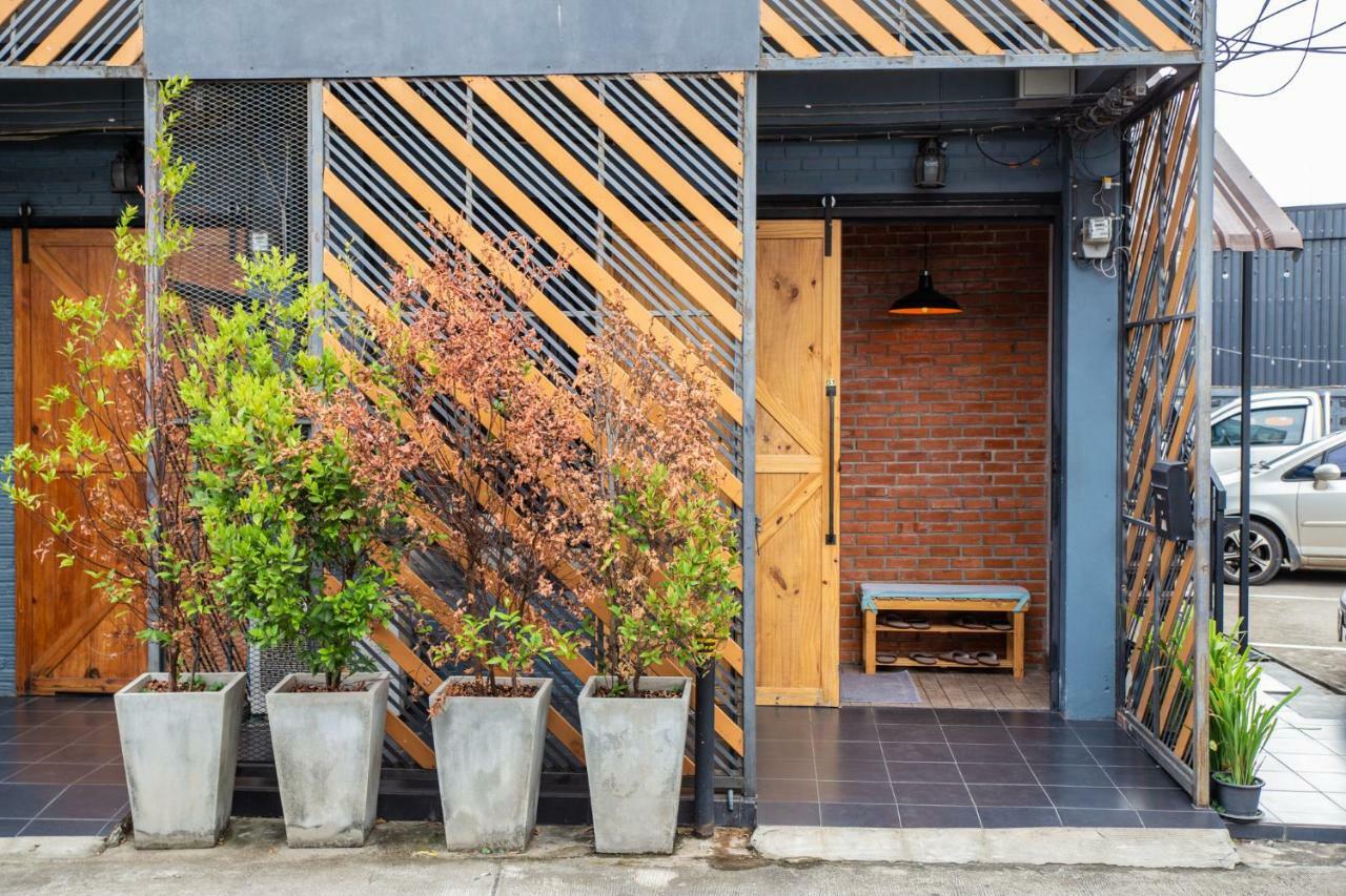Indiego Space Loei Exterior foto